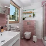 Gorgeous In *