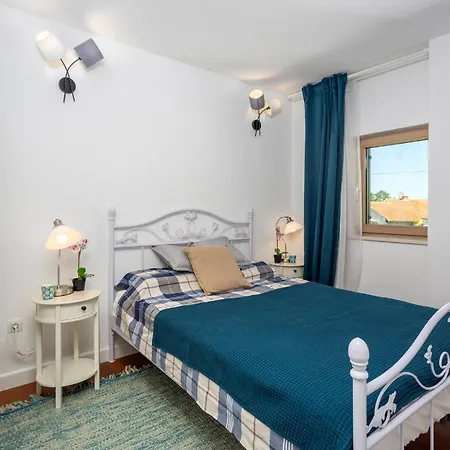 Awesome In Prázdninový dům *