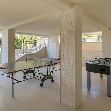 Awesome In Prázdninový dům *