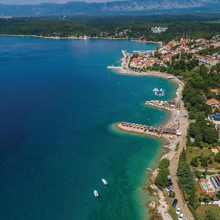 Prázdninový dům Awesome In Njivice